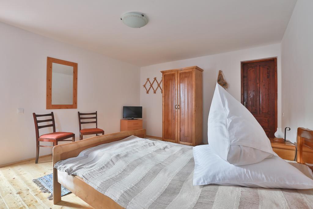 Pensiunea Casa Canda Salasu de Sus Quarto foto